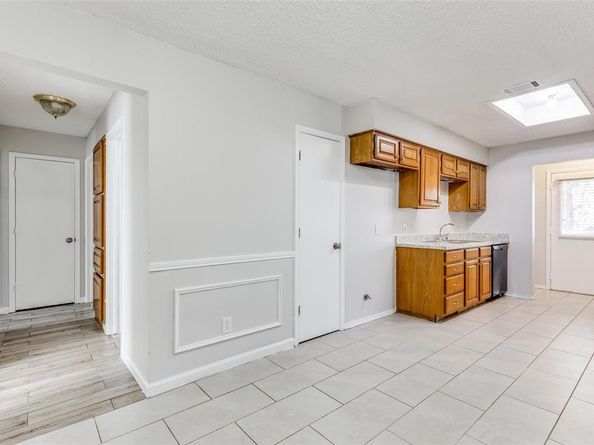 5008  Santa Fe Court , Arlington Texas 76017