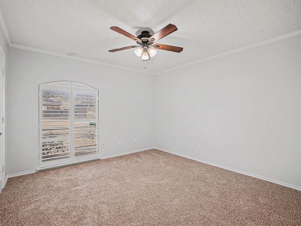 1860  Larkspur Drive , Arlington Texas 76013