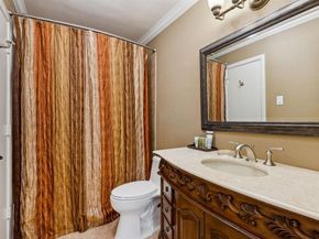 6830  Gateridge Drive , Dallas Texas 75254