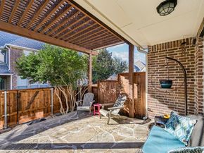 194  Venice Trail , Lewisville Texas 75067