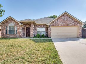 2606  Whetstone Drive , Corinth Texas 76210