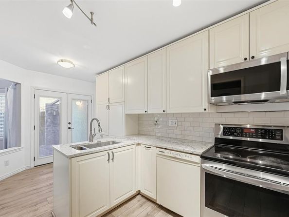 821  Dublin Drive  211, Richardson Texas 75080