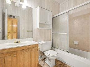 1005  Creek Bend , Carrollton Texas 75007