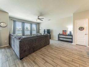 1628  Hinckley Avenue , Providence Village Texas 76227