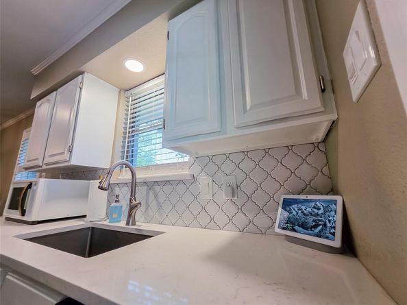 325  Clary Drive , Mesquite Texas 75149