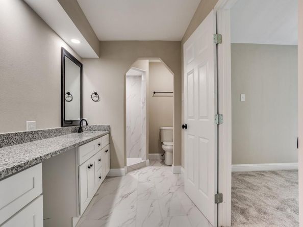 2226  Meadowview Drive , Garland Texas 75043