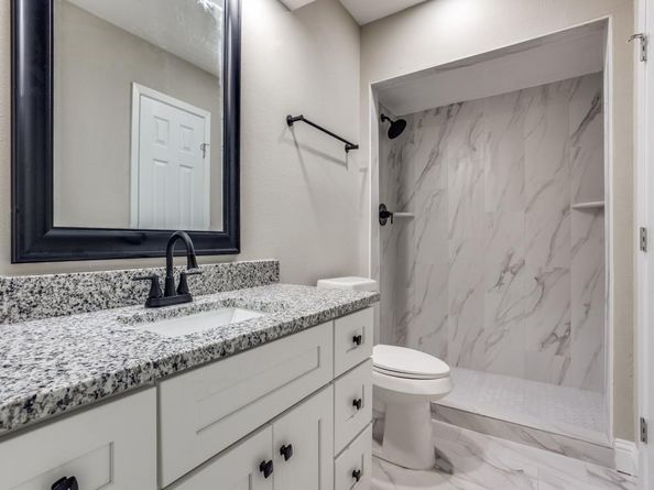 2226  Meadowview Drive , Garland Texas 75043