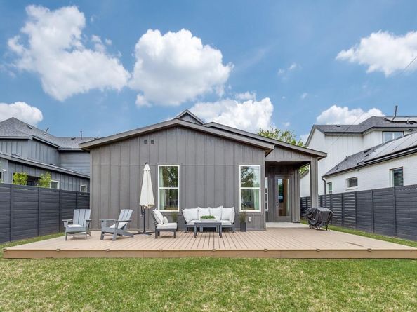 2146  Roanoke Avenue , Dallas Texas 75235