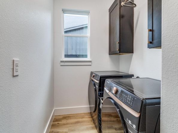 2146  Roanoke Avenue , Dallas Texas 75235