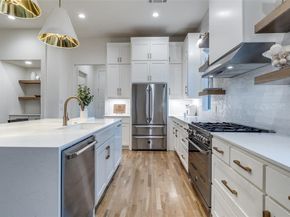 1018  Cristler Avenue , Dallas Texas 75223