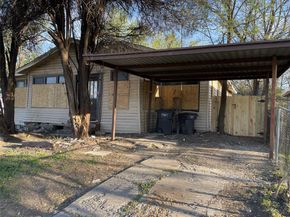 1136 E Leuda Street , Fort Worth Texas 76104