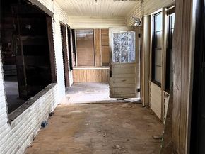 1136 E Leuda Street , Fort Worth Texas 76104