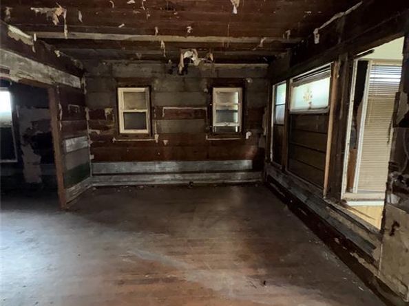 1136 E Leuda Street , Fort Worth Texas 76104