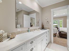 6842  Merrilee Lane , Dallas Texas 75214