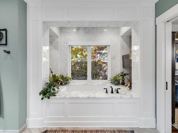 6842  Merrilee Lane , Dallas Texas 75214