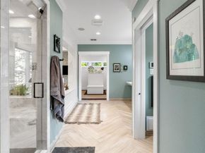 6842  Merrilee Lane , Dallas Texas 75214