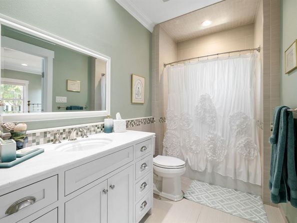 6842  Merrilee Lane , Dallas Texas 75214
