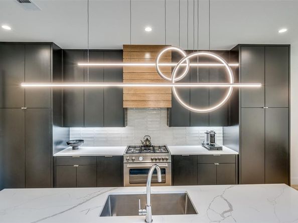 3714  Highgrove Drive , Dallas Texas 75220