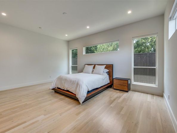 3714  Highgrove Drive , Dallas Texas 75220