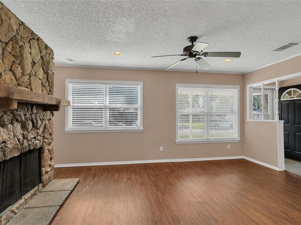 815  Milam Drive , Euless Texas 76039