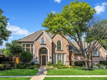 5925  Royal Palm Drive 