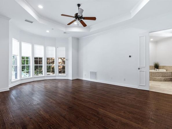 5925  Royal Palm Drive , Plano Texas 75093