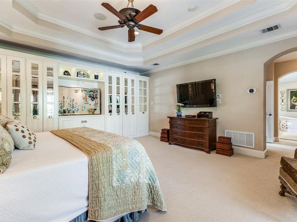 2703  Welborn Street , Dallas Texas 75219