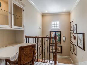 2703  Welborn Street , Dallas Texas 75219