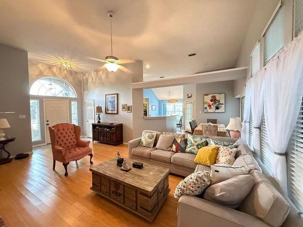 908  Busby Drive , Cedar Hill Texas 75104