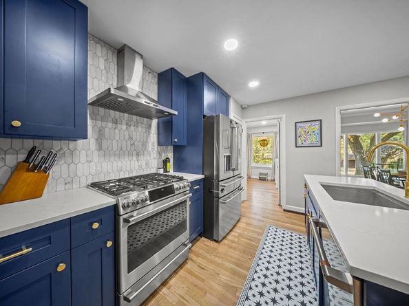 11714  El Hara Circle , Dallas Texas 75230