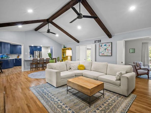 11714  El Hara Circle , Dallas Texas 75230