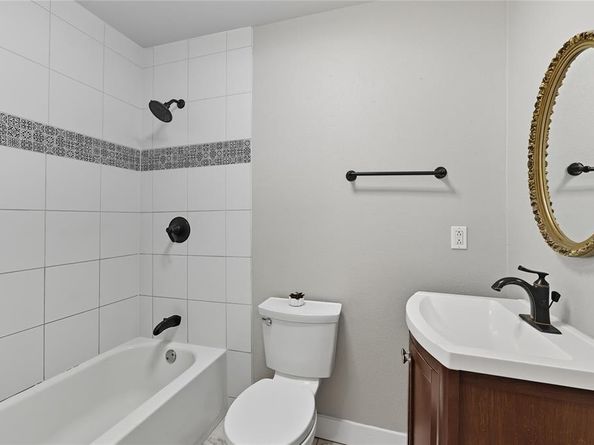 1320  Harvest Glen Drive , Plano Texas 75023