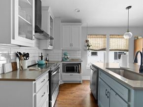 407 S Marlborough Avenue , Dallas Texas 75208