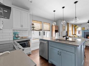 407 S Marlborough Avenue , Dallas Texas 75208