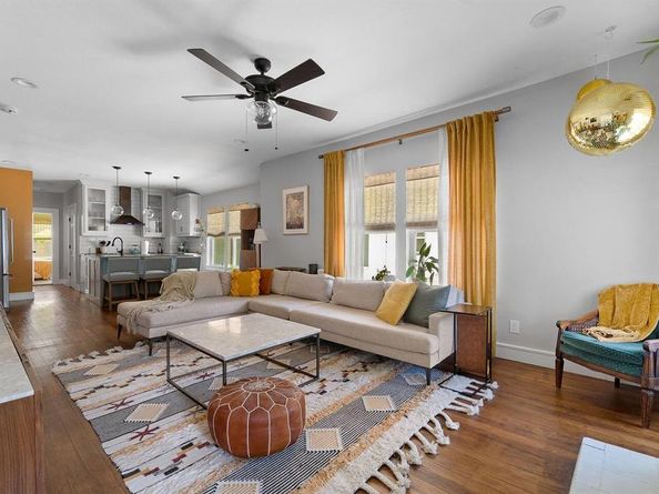 407 S Marlborough Avenue , Dallas Texas 75208