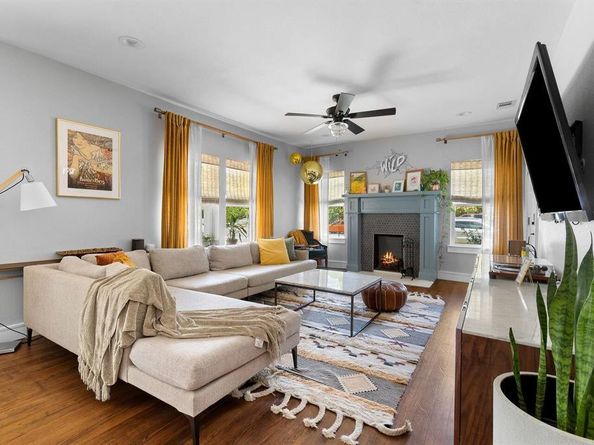 407 S Marlborough Avenue , Dallas Texas 75208