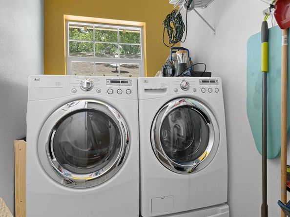 407 S Marlborough Avenue , Dallas Texas 75208