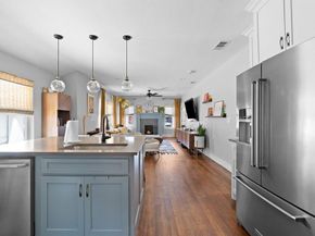 407 S Marlborough Avenue , Dallas Texas 75208