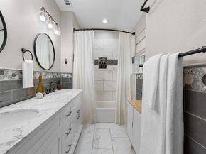 407 S Marlborough Avenue , Dallas Texas 75208