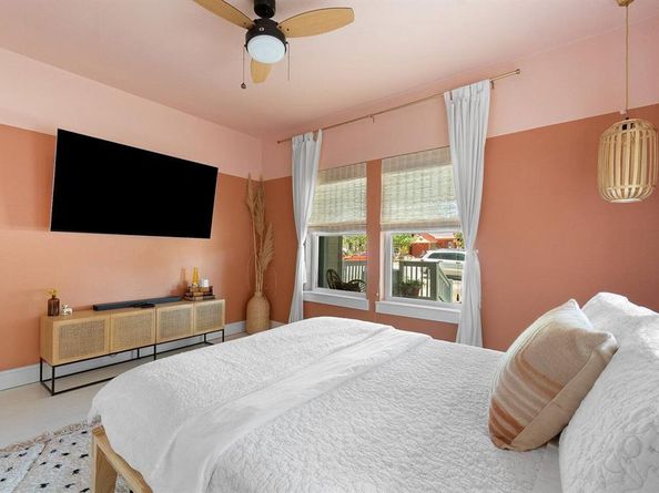 407 S Marlborough Avenue , Dallas Texas 75208