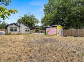 407 S Marlborough Avenue , Dallas Texas 75208