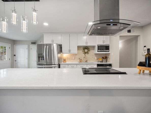 3234  High Lark Drive , Dallas Texas 75234