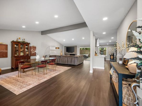 3234  High Lark Drive , Dallas Texas 75234