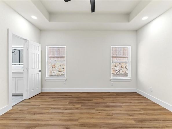 2601  Hutchinson Street , Fort Worth Texas 76106