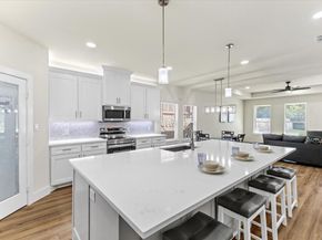 2601  Hutchinson Street , Fort Worth Texas 76106