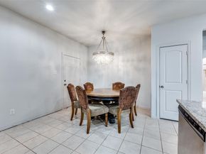 2502  Jeff Street , Dallas Texas 75212