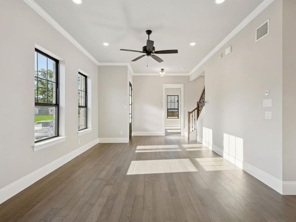 305  Sunset Lane  101, Fort Worth Texas 76114
