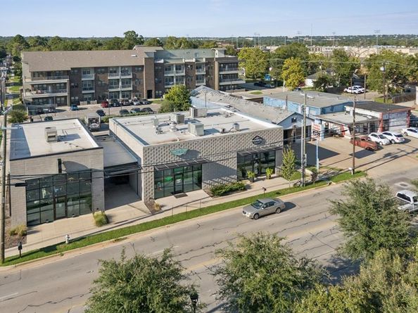305  Sunset Lane  101, Fort Worth Texas 76114