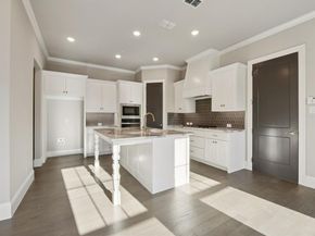 305  Sunset Lane  101, Fort Worth Texas 76114