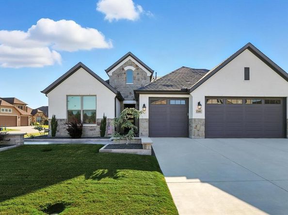 12401  Tuff Trail , Denton Texas 76207